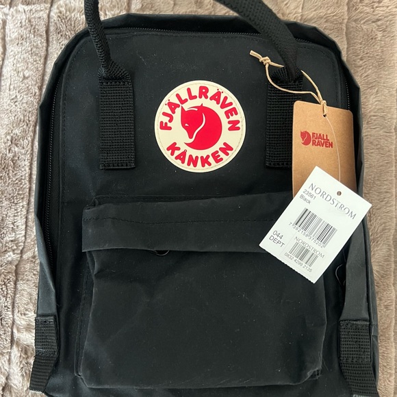 Fjallraven Bags Fjall Raven Kanken Backpack Poshmark